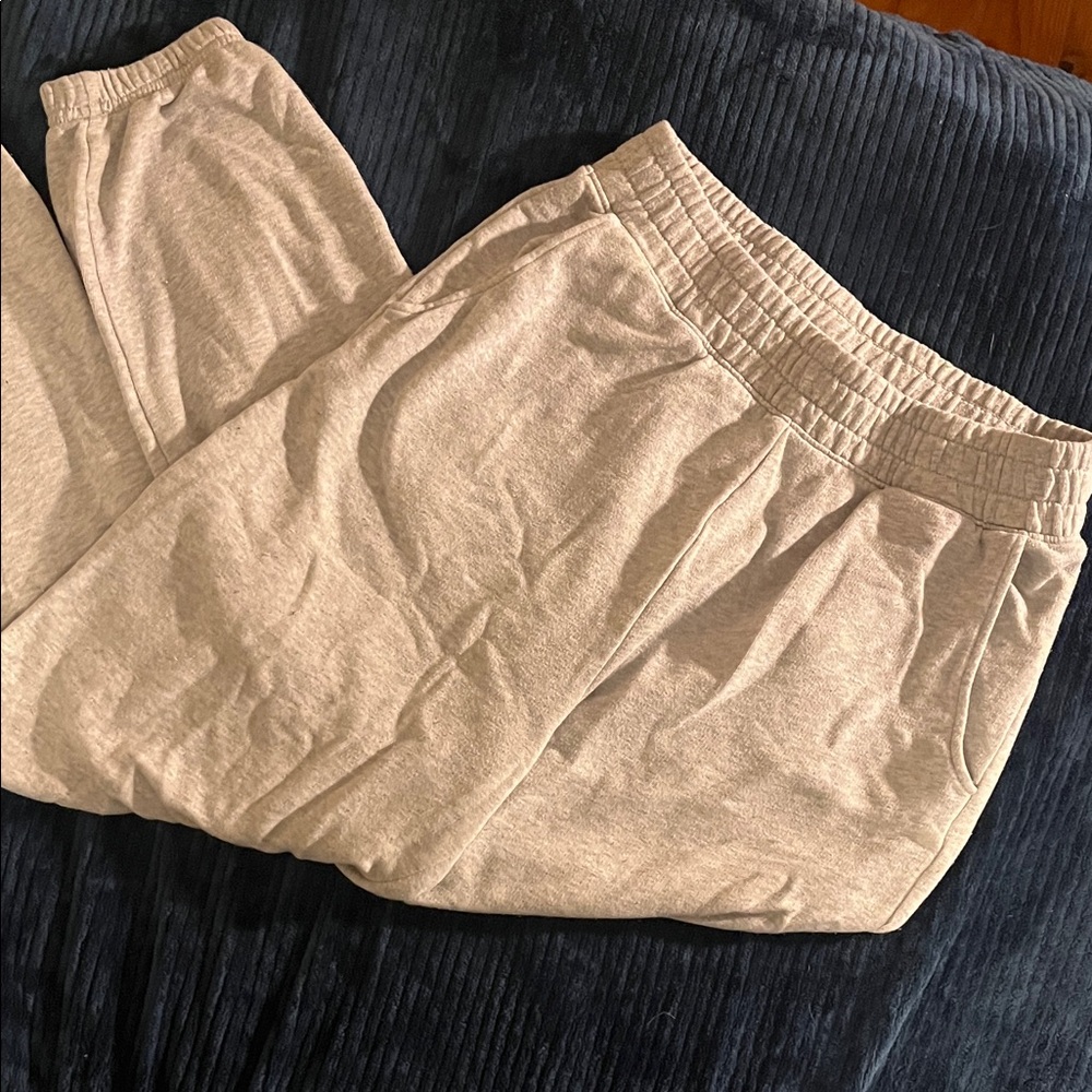 American Eagle Casual Grey Sweatpants